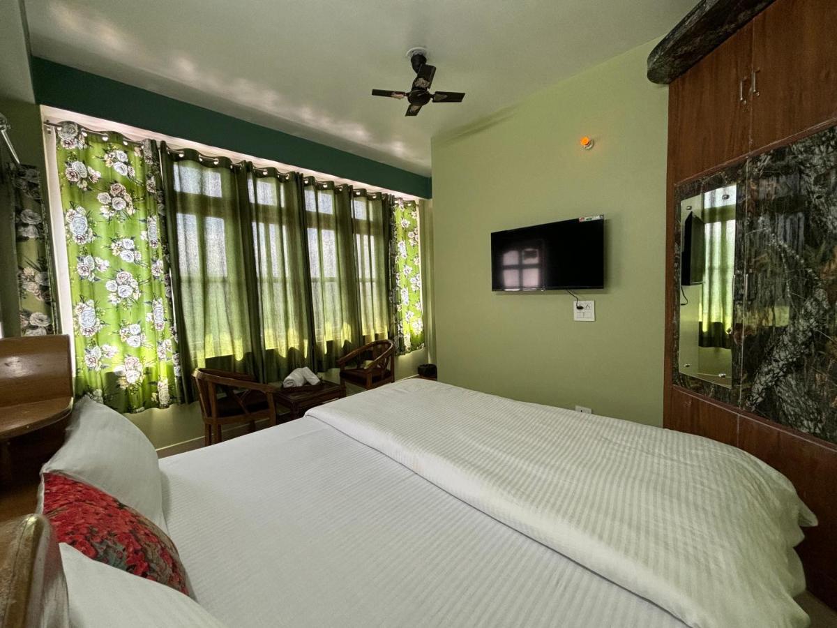 Zu-Zu Hostels 西姆拉 外观 照片