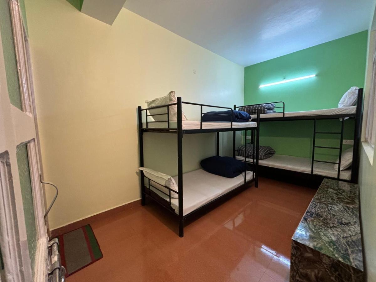 Zu-Zu Hostels 西姆拉 外观 照片