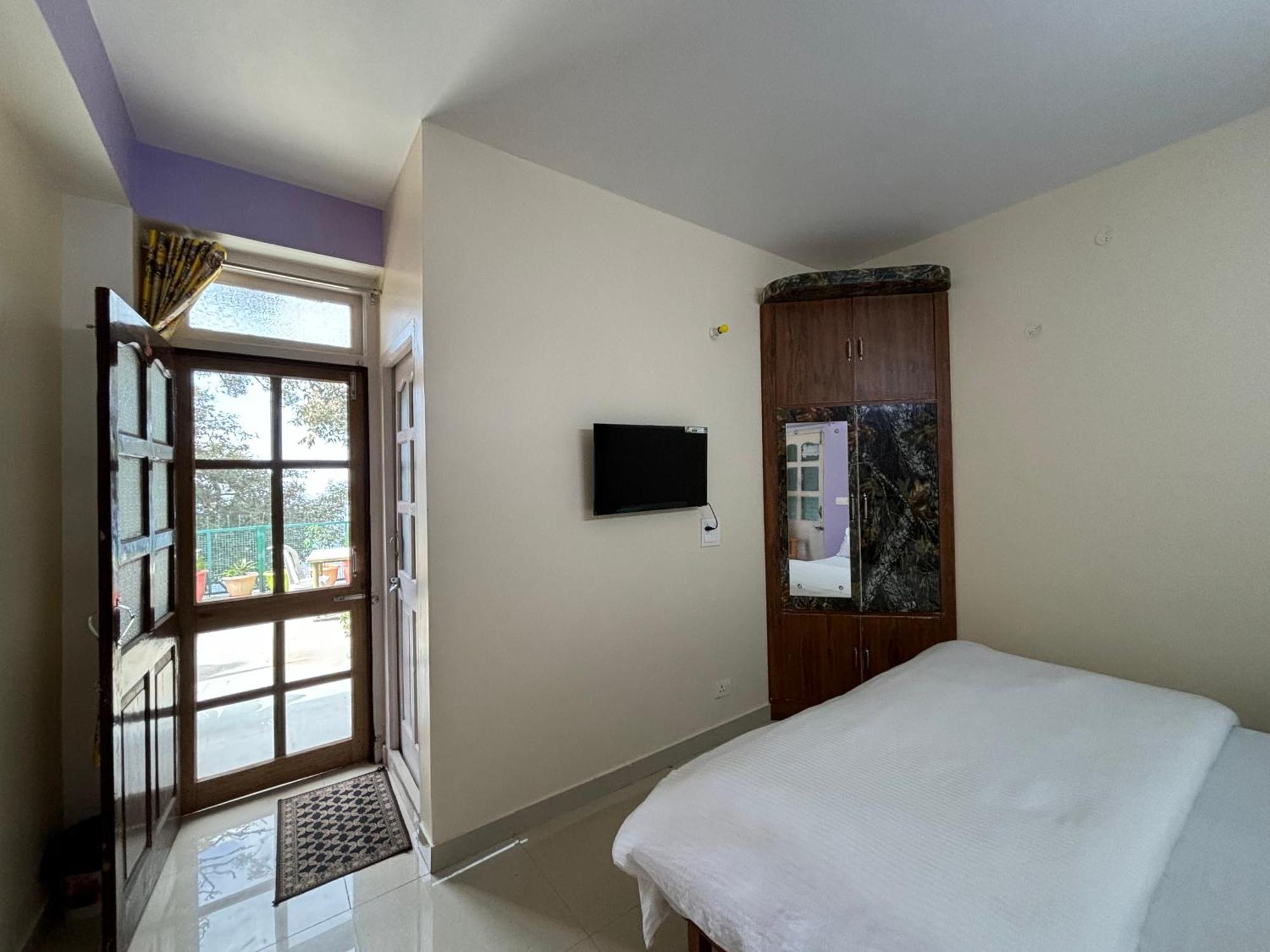 Zu-Zu Hostels 西姆拉 外观 照片